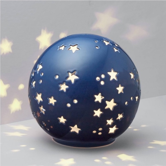 Pillow Fort Blue Ceramic 6" Globe Night Light Star Light Pattern - Picture 1 of 6